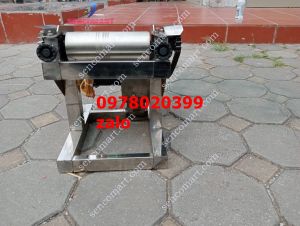 Máy cán cá đuối cán mực khô giá rẻ