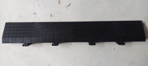 Tấm Lót Sàn Nhựa PP 40*40*2cm Chịu Lực Dành Cho Gara Tiệm Rửa Xe Tiệm Sửa Xe Trung Tâm Chăm Sóc Xe Chuyên Nghiệp