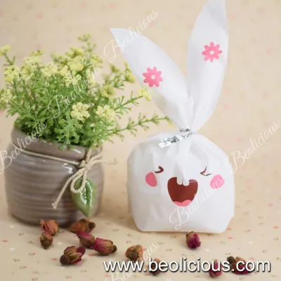 50pcs Rabbit Buck Teeth Cute Baking Packaging Bread / Cake Plastik Goodies Bag Plastic Beg Kindergarten Gift Wrapper or Cookies Packaging Party Doorgift for Birthday Wedding Door Gift Event