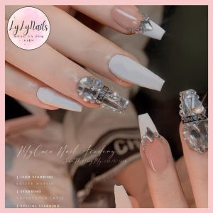[SẴN HÀNG]Set 24 móng tay giảNail thiết kế đính đáđính charm dễ thương sang chảnh LyLy