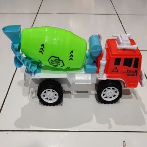 Mainan Truck Molen Tanpa Baterai