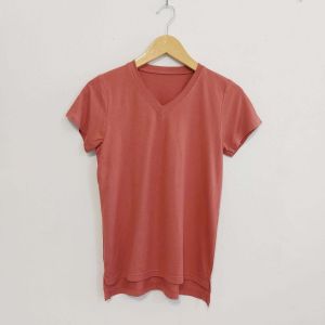 kaos v-neck cewek / Kaos Polos V Neck Wanita Lengan Pendek