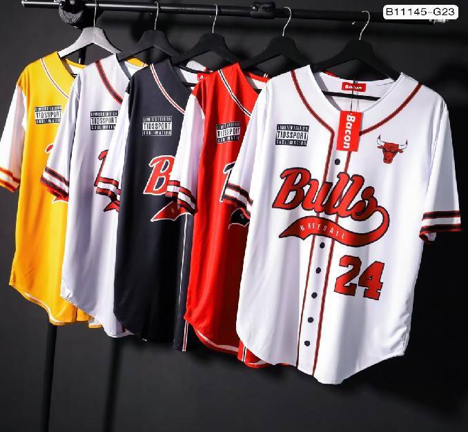 ⚡️เสื้อเบสบอล⚡️ผ้าไมโครพิมพ์ลาย Bulls ทรงโอเวอร์ไซส์ สวมใส่สบาย ระบาย ...