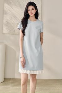 Đầm suông phối bèo đuôi cá tay ngắn màu xanh bạc hà