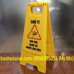 Biển báo chữ A di động cảnh báo khu vực có người làm việc