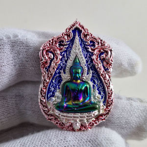 Phra Phutta Chinnaraj Lang Phra Nang Phaya Roon Soom Ruean Kaew. Only 99 pieces made.
