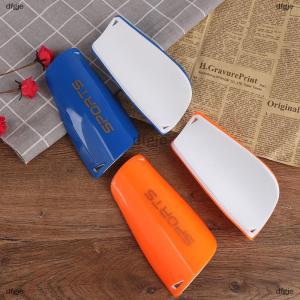 [COD] dfgje 1 Pair Shin Guard Child Antislip Soccer Shin Guards Pads Legs Protector