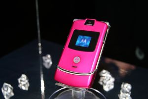 Original Motorola Razr V3 Flip Phone Unlocked Keypad Cellphone Gsm Quad Band Motorola Basic Motorola Mobile Phone Murang Cellphone