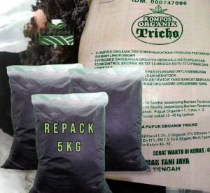 Kompos Organik TRICHO Repack 5 Kg
