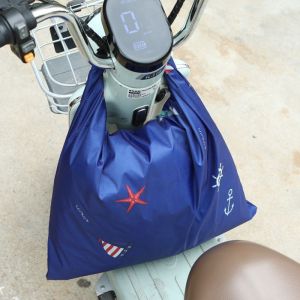 Beg lipat kalis air ringan kereta elektrik penempatan helm motosikal artifact mudah alih beg penempatan kalis air