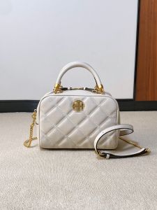 Small fragrance full of foreign style and double zipper large capacity classic diamond check sheepskin camera chain bag