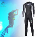 ชุดดำน้ำอุ่นหนา 3 มม. Wetsuit สำหรับผู้ชายเหมาะสำหรับการว่ายน้ำ / ดำน้ำลึก / ดำน้ำตื้น / โต้คลื่น ชุดดำน้ำชาย. 