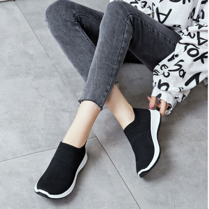New Fashion Slip On Shoes for Women Casual Flat Shoes Flying Woven