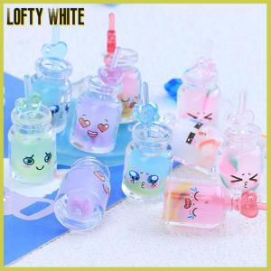 Lofty White ถ้วยน้ำผลไม้เรซินเรืองแสงขนาดเล็ก2ชิ้นเครื่องดื่มจิ๋วสำหรับตกแต่งสวนบ้านตุ๊กตาเรืองแสงในที่มืด