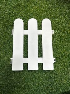 รั้วพลาสติก สำหรับกั้นเพื่อความสวยงาม มี 2แบบ หนา แข็งแรง สามารถต่อกันได้ยาว