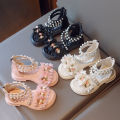 Children's beach shoes in the summer of 2023 new girls camellia Roman sandals baby casual shoes small flower shoes.. 