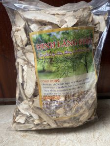 Rễ đinh lăng khô (gói 1Kg) đinh lăng khô thái lát hải hậu thơm nức về chỉ việc dùng ngon HN