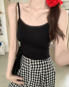 [Happy Fashion] Trendy Cute Lace Bow Slim-Fit Camisole | Built-In Chest Pads
