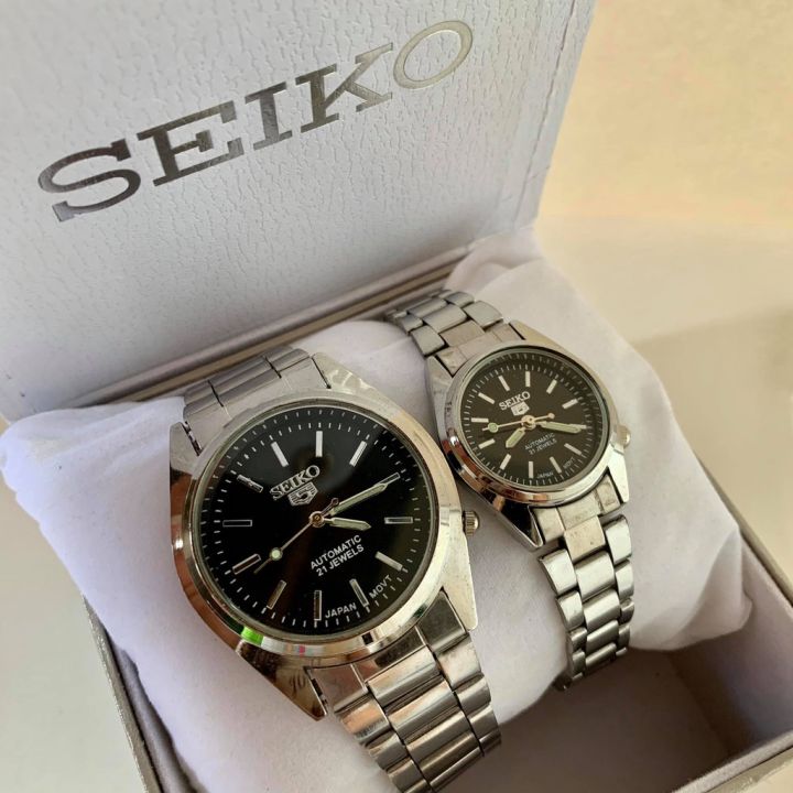 Seiko 5 couple outlet watch