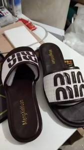 Retro WomenS Slip-On Sandals For Outdoor Wear 2025 Summer New Casual Sandals With Soft Soles For Vacation And Beach