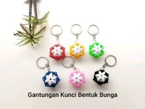 Gantungan Kunci BUNGA BULAT. Bahan Manik Parel Dof Unik Murah ACAK