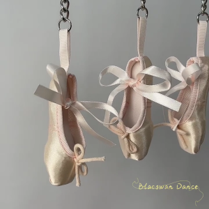 Ballet Shoe Keychain Decoration Charm Ballet Shoe Backpack Pendant Ballet Shoe Keychains Alloy Material for Girls Teens