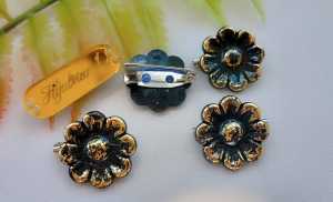 Hijabnur1 - Bros Hijab Bunga - Pin Hijab - Peniti Dagu Handmade