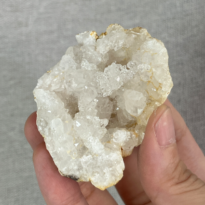 【SG】White Quartz Geode Crystal