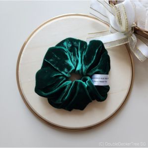 Mulberry Silk Velvet Large Scrunchies 4.5cm Single Piece 100% Natural for Hair Care All Hair Types Soft and Smooth Large Sized Gift Ideas Hair Accessories