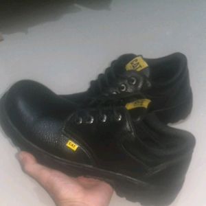 Loafer Safety CAT Suede Hitam Tahan Lama untuk Wanita