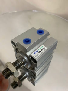 ATS_Xi Lanh Compact Airtac SDA40X20B