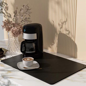 🇸🇬【SG stock】Kitchen Mat Diatomite Quick Drying Mat Drain Mat Anti slip Wet Stain Fast Absorption Pad for Coffee Machin