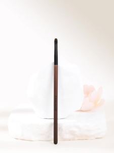 【品牌好评25.4万+条】芳语种梦小马毛细节刷眼睑刷下至卧蚕刷小号眼影刷沧州化妆刷M26