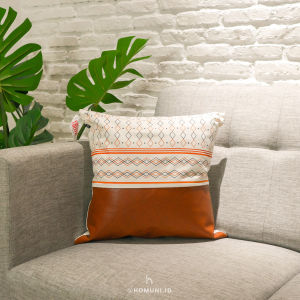 Sarung Bantal Kulit Import Motif Bohemian/Cushion Cover Leather Skin