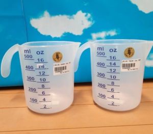 Gelas Ukur / Gelas Takar Air Plastik Bening / takaran air