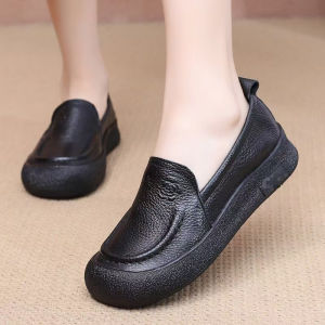 Free Shipping Soft Leather Retro WomenS Shoes 2026 Autumn New Collection Versatile Slip-On Style Soft-Soled Mom Shoes Shallow-Toe Flats