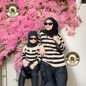 Baju Rajut Couple Ibu Anak Perempuan Laki laki Sweater Couple keluarga Knit Stripe Polet garis