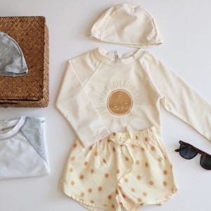 Swimsuit + hat for boys UPF50 set prevents rashes quick-drying swimsuit-152c4c8b