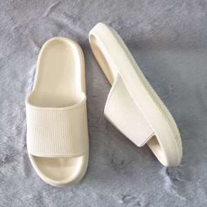 Mens and womens casual non-slip slippers thickened material more comfortable to wear washable