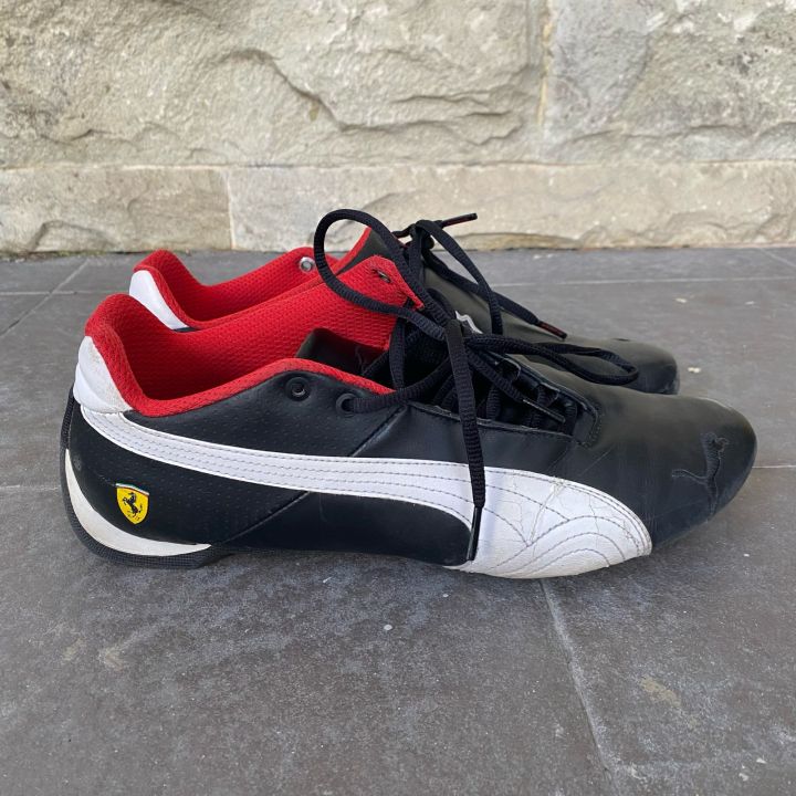 HOT ! Sepatu Puma Ferrari Shoes Black Red Puma Ferrari Promo Sepatu Puma  PUMA Sepatu Sneakers Ferrari Drift