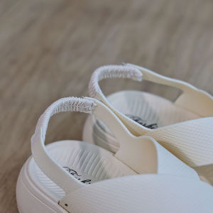 รองเท้าแตะผู้หญิง พื้นกันลื่น ใส่สบาย สไตล์มินิมอล น้ำหนักเบา กันความชื้น ทนทาน สวมใส่ได้ทุกโอกาส รองรับสรีระได้ดี #sy182