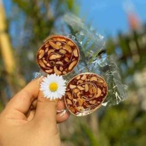 (FREESHIP) 1KG KẸO CHUỐI CUỘN ĐẬU GỪNG BÊN TRE- CHỢ BẾN TRE