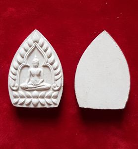 พระผง พิมพ์เจ้าสัว แบบแพ็ค 100 องค์ และ แพ็ค 50 องค์