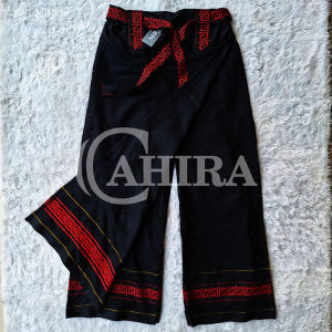 SARUNG CELANA DEWASA PRAKTIS HITAM SERIES CELANA SARUNG PRIA MOTIF LIST EMAS