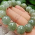 Natural Type A Jadeite Bead Bracelet – 16-Piece 13.88mm Beads, QIC Certified, Timeless Luxury (bracelet42). 