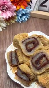 1box = 6pc Donut cake with red bean and sesame flavor Snacks