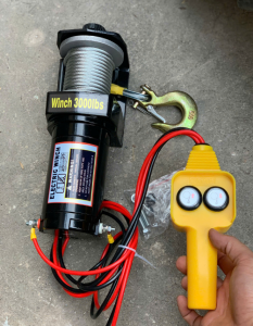 Máy tời điện ác quy 12v 3000lbs trọng tải kéo1350kg