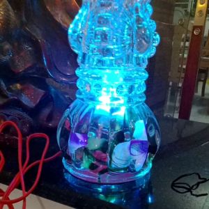 Cặp đèn thờ phật bằng thủy tinh bóng LED đổi mầu cao 25 cm