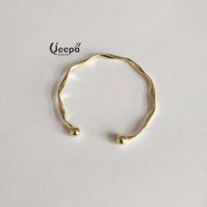 Gelang Wanita Asimetris Lilit Metal Bracelet Alloy Fashion Korean Casual Sederhana Wanita Terbaru