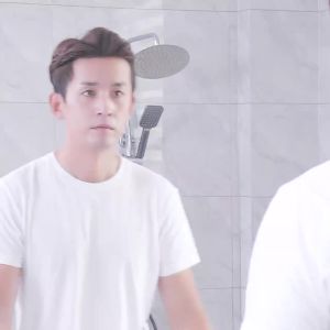 Rechargeable electric nose hair trimmer for shaving and hair removal cleaning tool for men and women